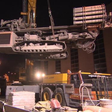 Heavy Lifting Episode 8_Drilling Rig at Night